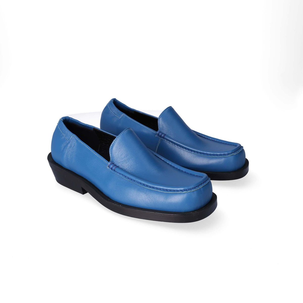 누스미크(NUOSMIQ) NARI Loafers Blue