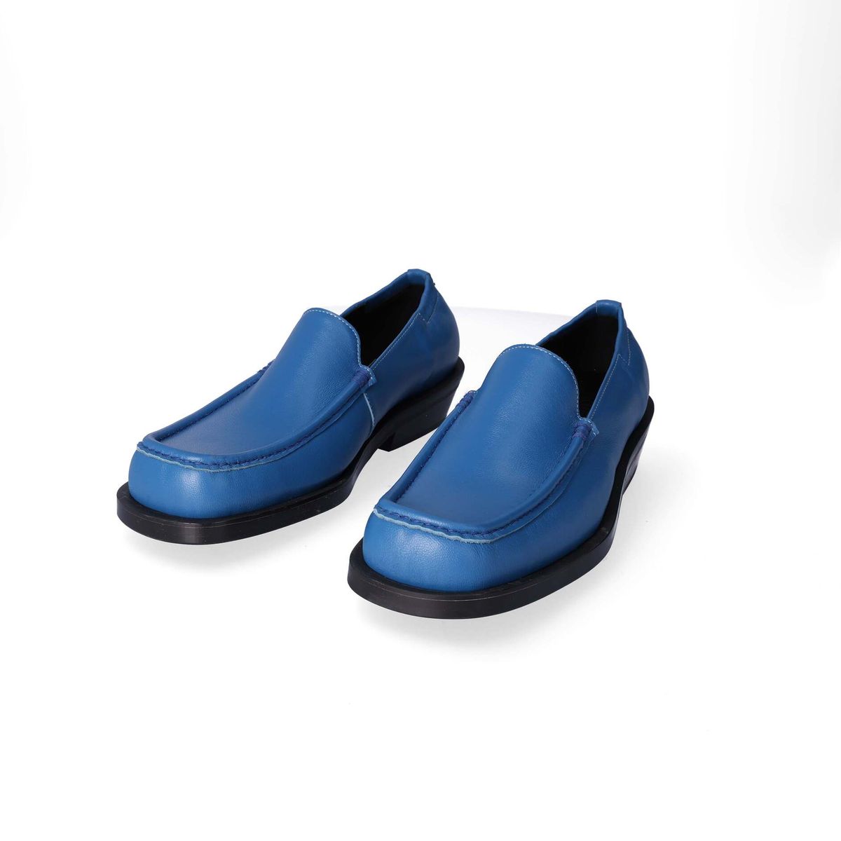 누스미크(NUOSMIQ) NARI Loafers Blue