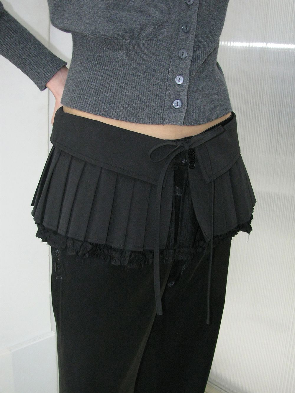 MUSINSA | PARTIMENTO WOMEN Turnover Pleated Wrap Skirt_Black