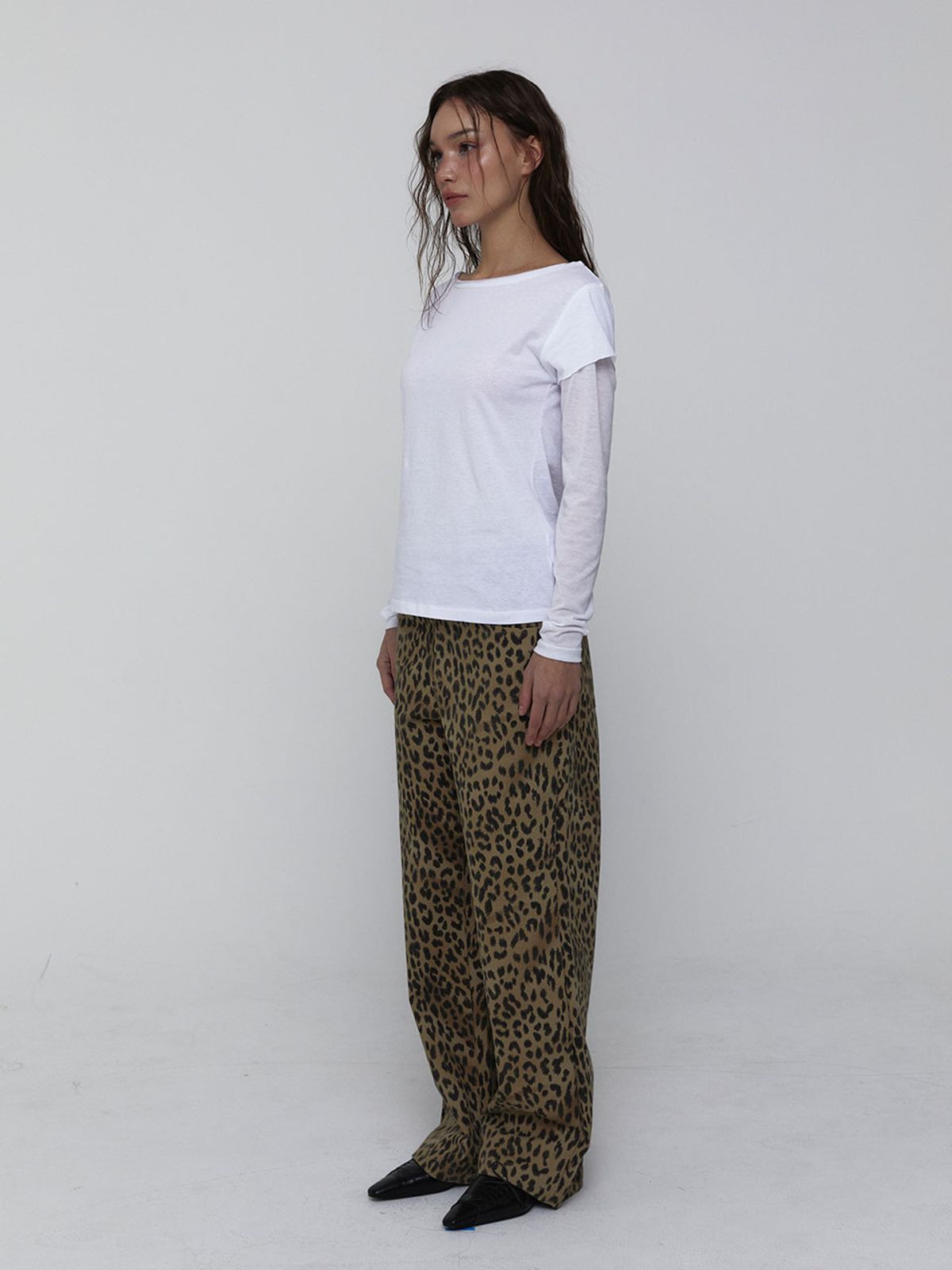 비수스(VISUS) [VISUS X OF MY ON]Cotton Leopard Pants_Beige