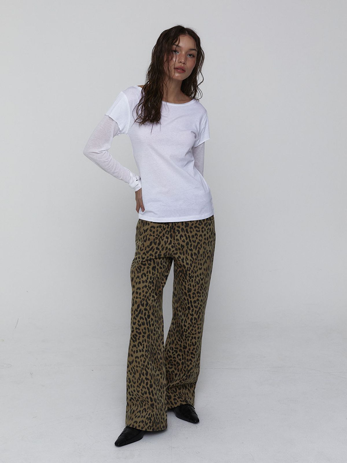 비수스(VISUS) [VISUS X OF MY ON]Cotton Leopard Pants_Beige
