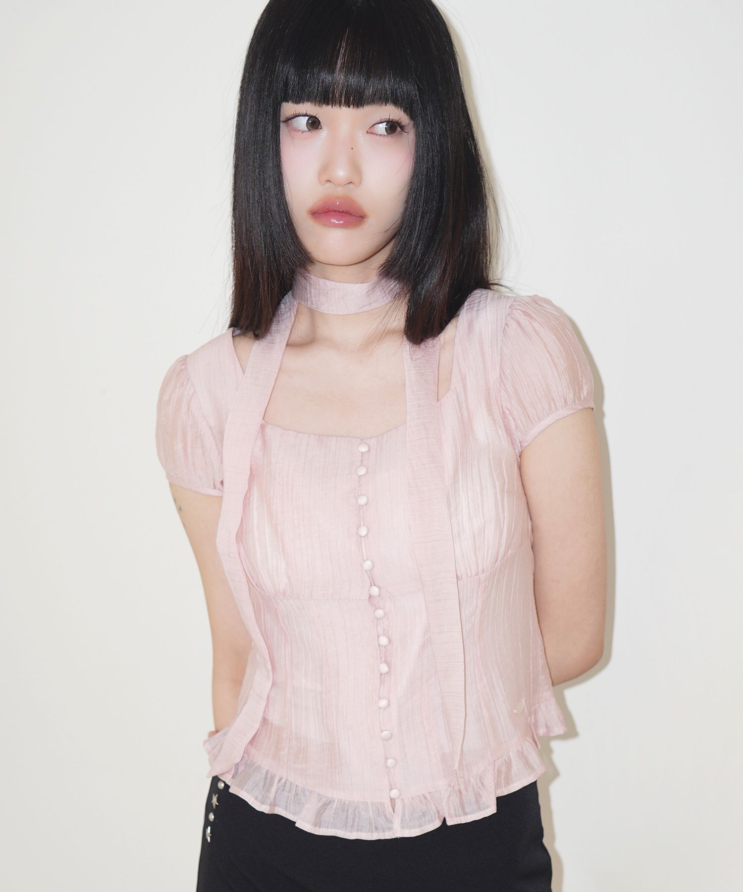 MUSINSA | ILLIGO Ribbon Tie Square Neck Blouse - 7COLOR