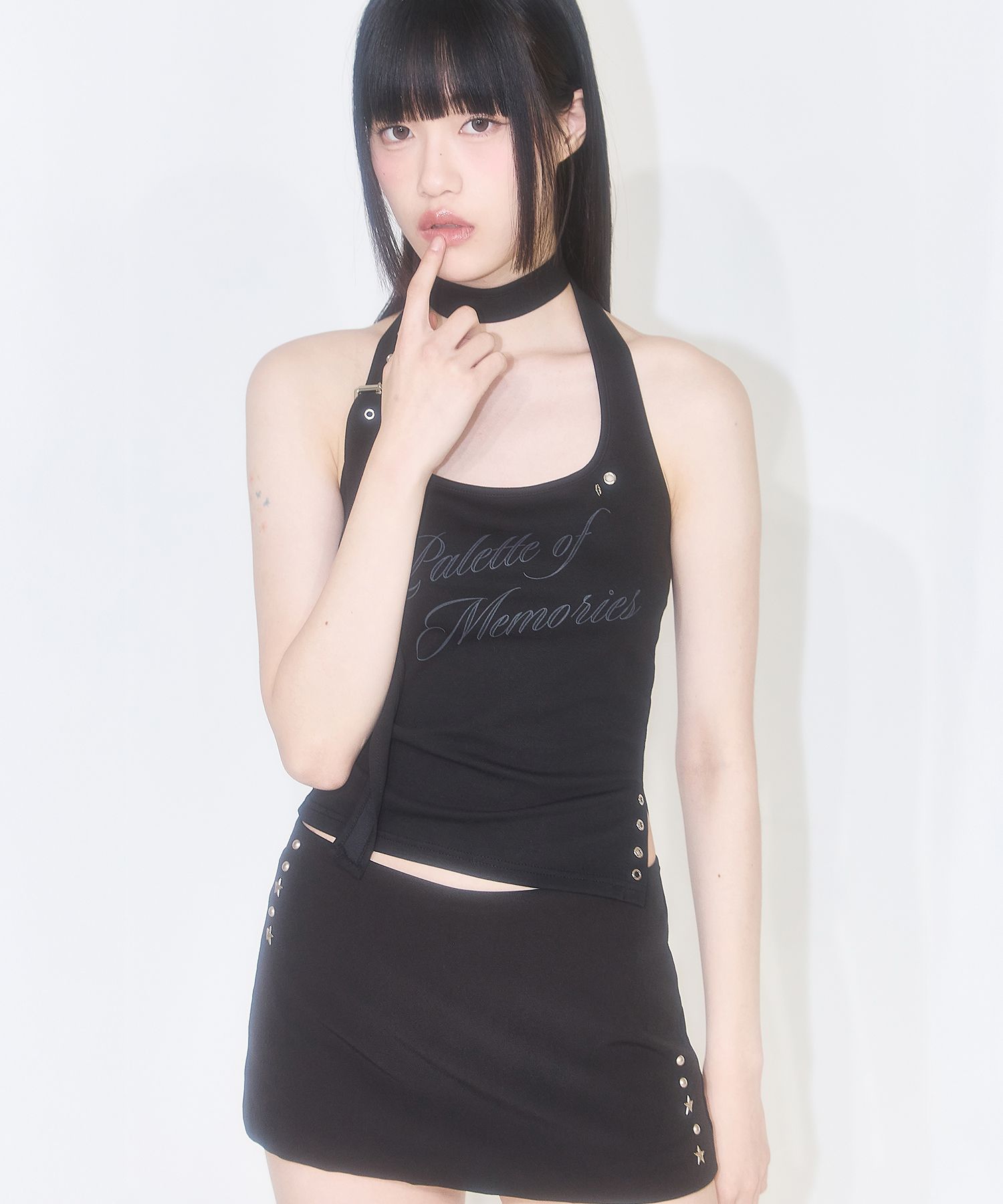 MUSINSA | ILLIGO Studded Low Mini Skirt Black