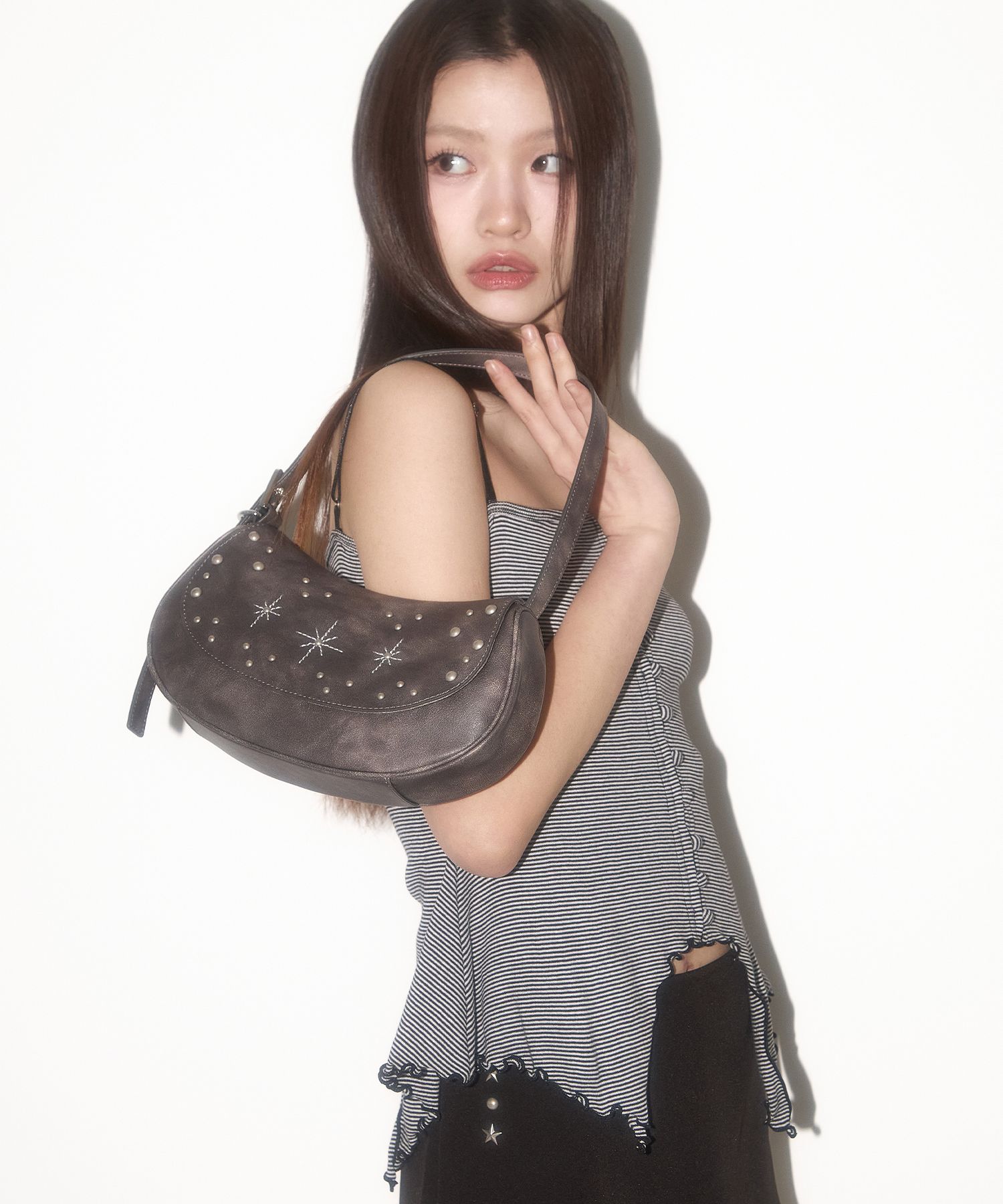 MUSINSA | ILLIGO Stud Ornament Hobo Bag Charcoal