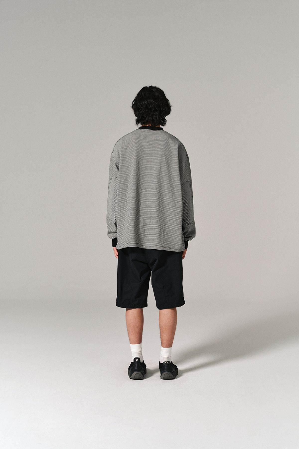 히즈핸더(HISHANDER) ROUND PATCH THIN L/S T-SHIRTS BLACK