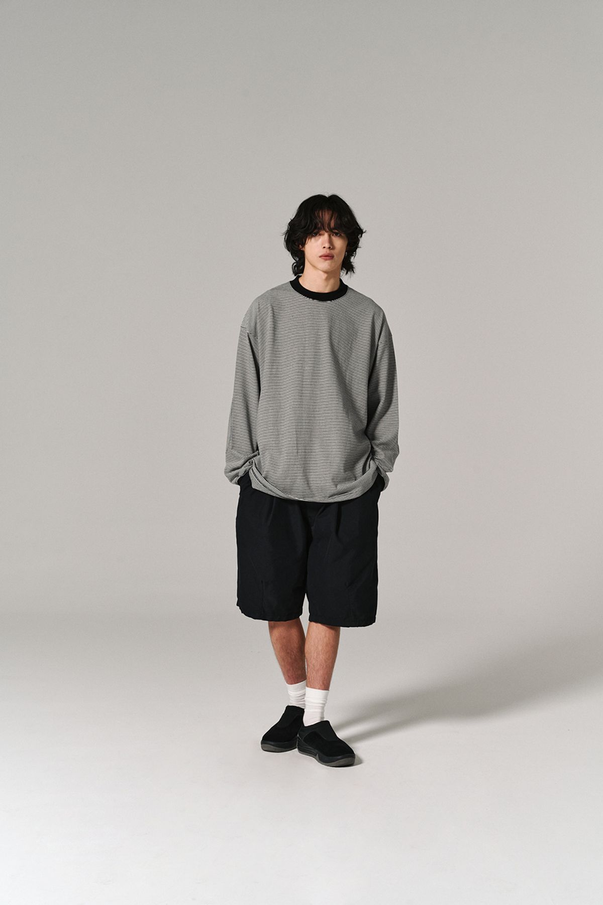 히즈핸더(HISHANDER) ROUND PATCH THIN L/S T-SHIRTS BLACK