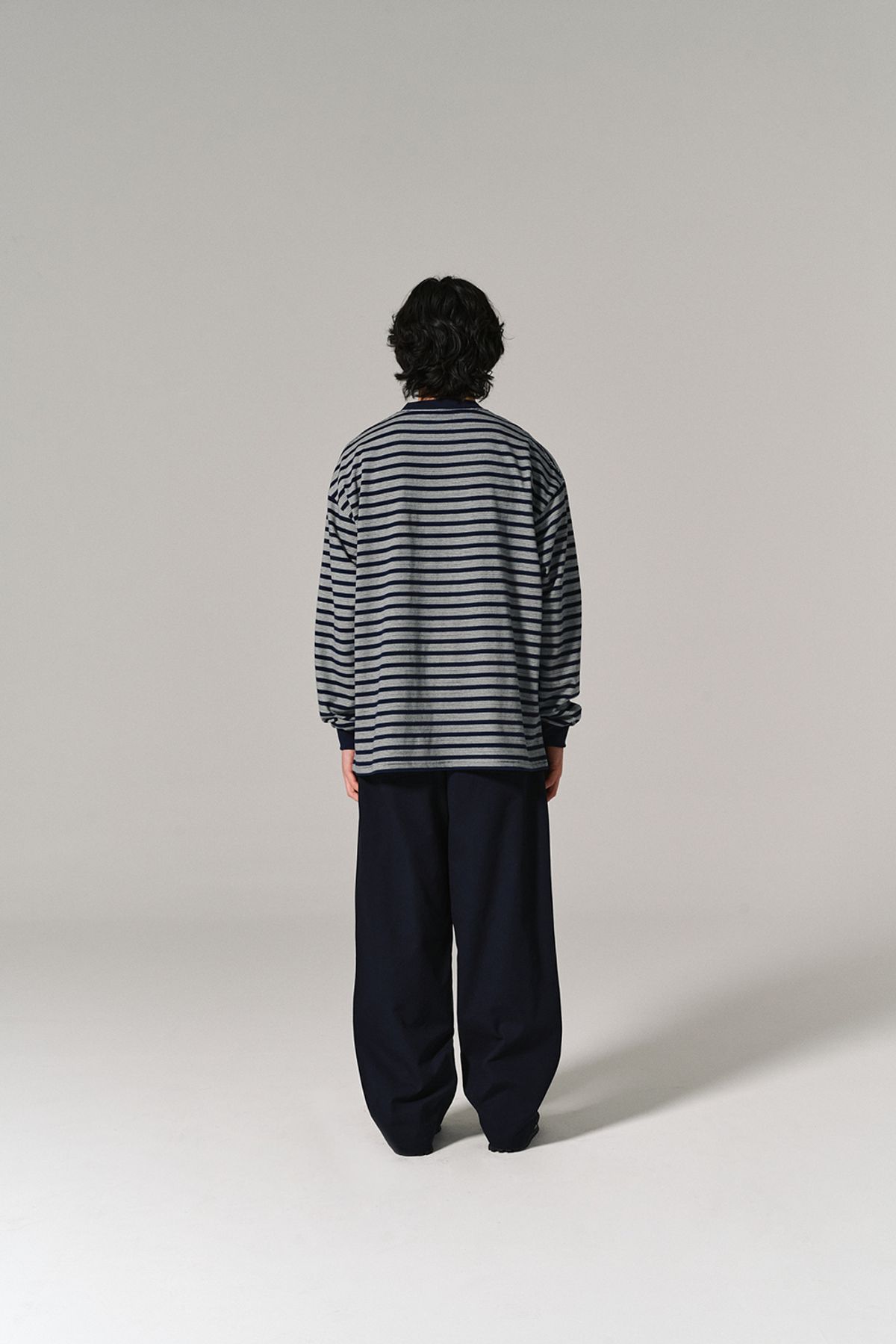 히즈핸더(HISHANDER) BORDER L/S T-SHIRTS NAVY