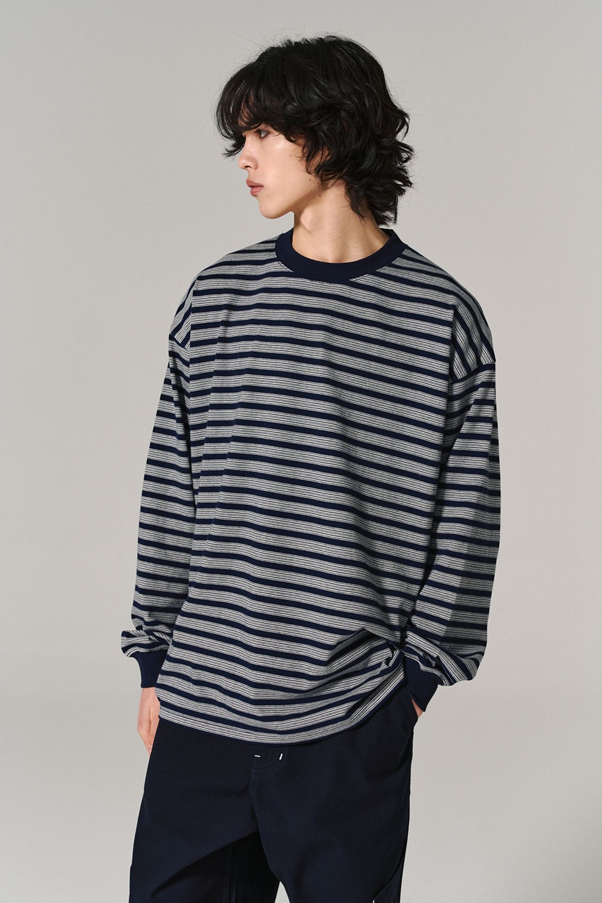 히즈핸더(HISHANDER) BORDER L/S T-SHIRTS NAVY