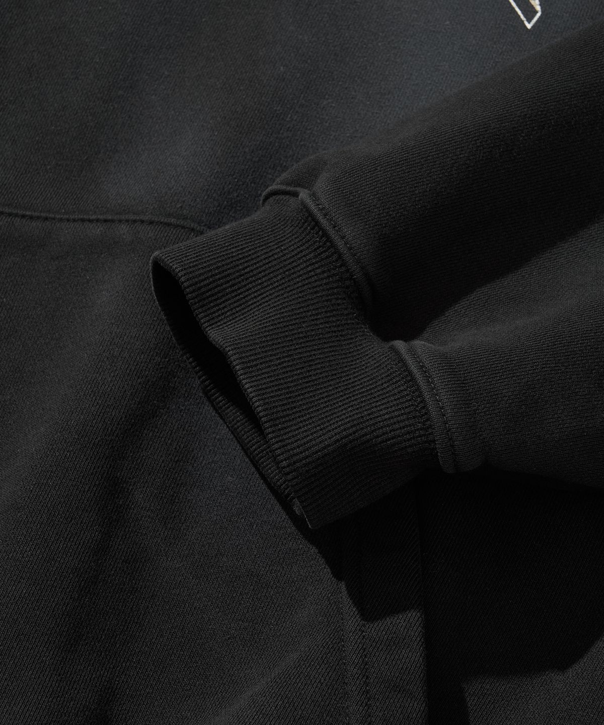 리베레(LIBERE) WASHED BEADS HOODIE / BLACK