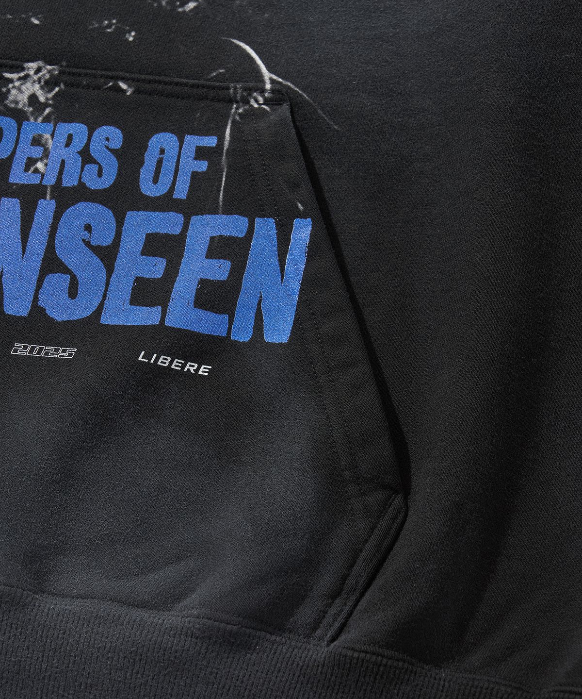 리베레(LIBERE) WHISPERS OF THE UNSEEN HOODIE / BLACK