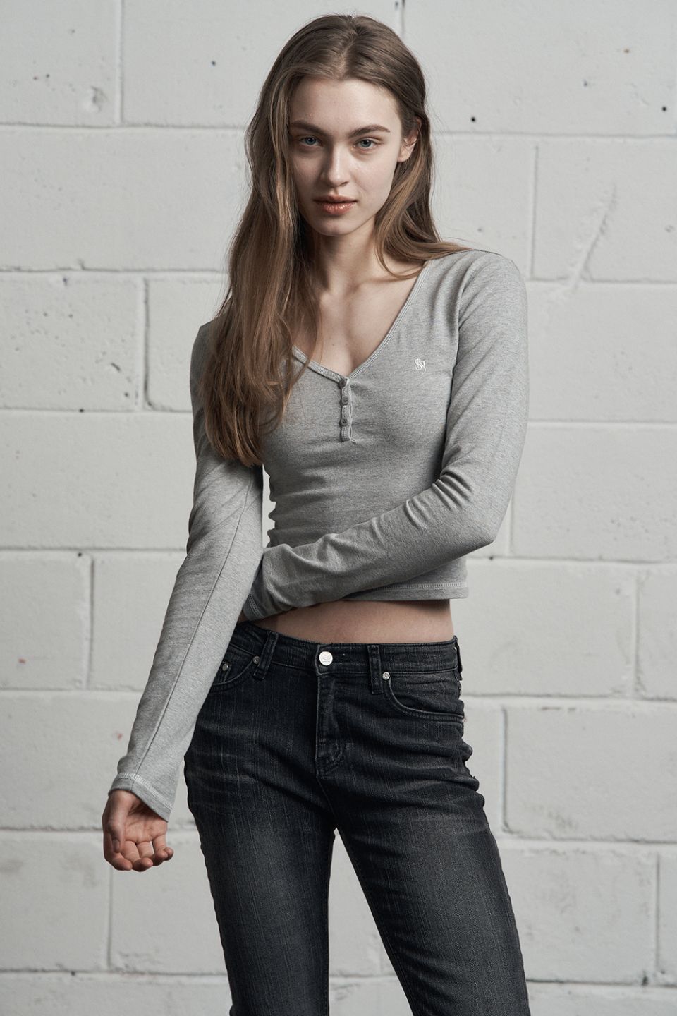 MUSINSA公式 | SYNERJYN SLUB CAT WASHING DENIM PANTS BLACK