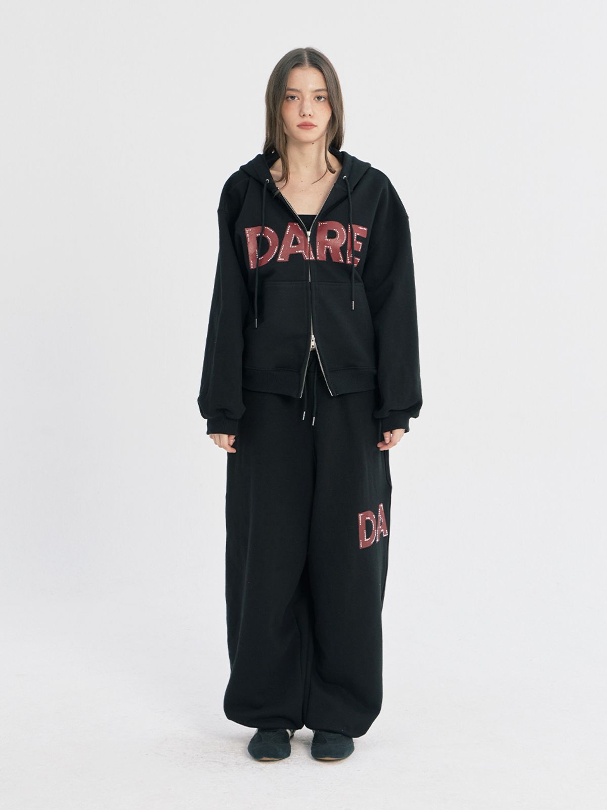 오피쉬(OAFISH) DARE BEADS SWEAT SET-UP, BLACK