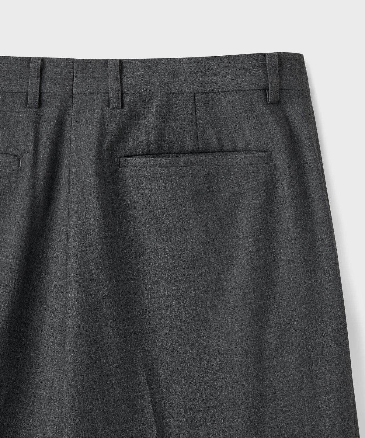 브랜디드(BRANDED) ESSENTIAL WIDE SLACKS [CHARCOAL]
