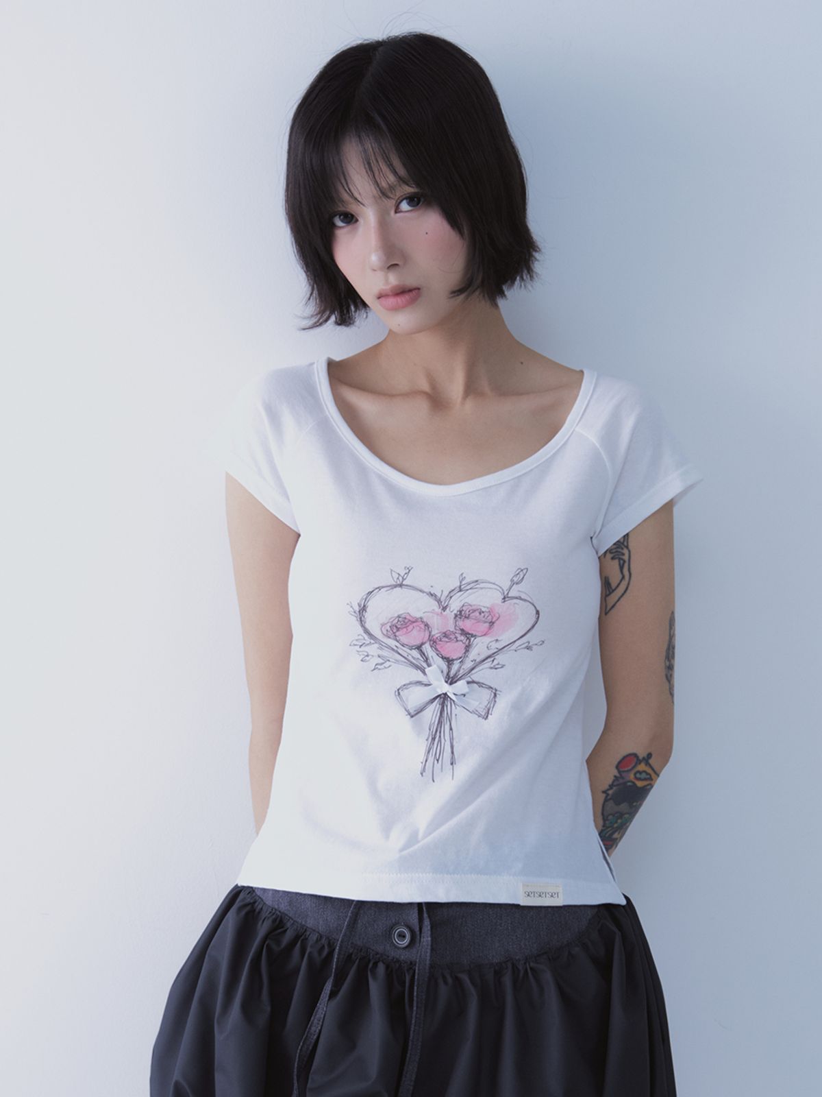 쎄쎄쎄(SETSETSET) ROSE HEART T-SHIRTS