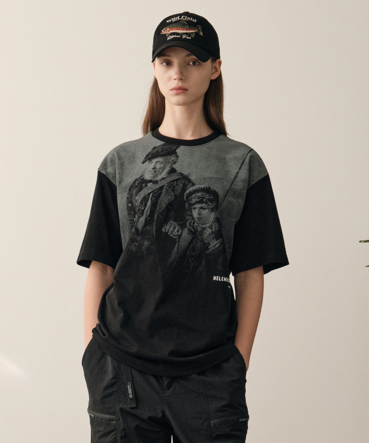 힐리먼트(HELEMENT) 그랜드 그래픽 반팔티셔츠 (BLACK)