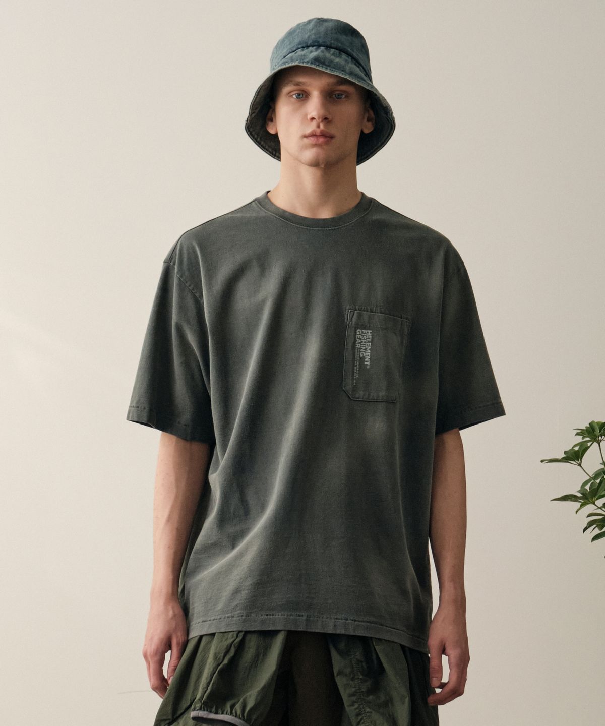 힐리먼트(HELEMENT) H2 다잉 포켓 반팔티셔츠 (GREY)