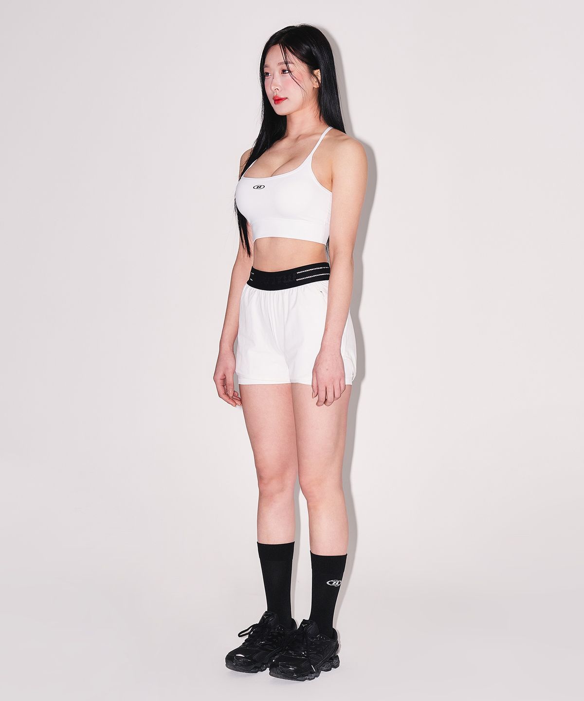 본투윈(BORN TO WIN) BRN RUNNING COMPRESSION SOCKS [BLACK]