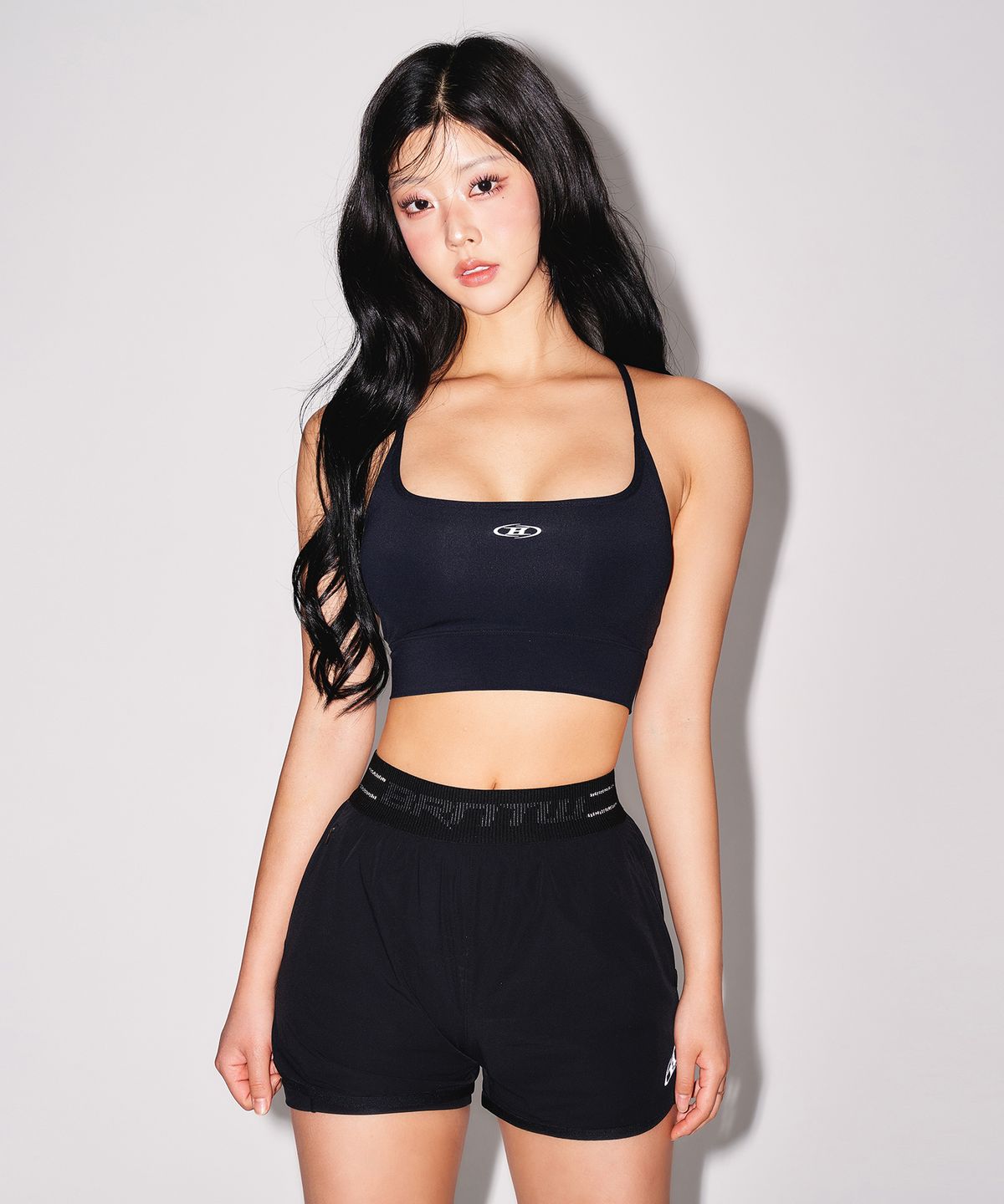 본투윈(BORN TO WIN) W CROSS BACK BRA TOP [BLACK]