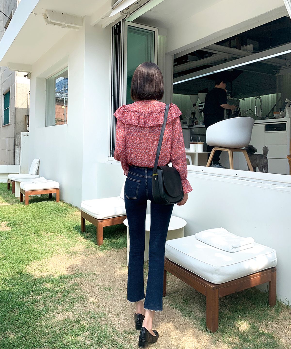 빼빼(BBAEBBAE) 쫀쫀스판 옆트임 부츠컷 데님팬츠