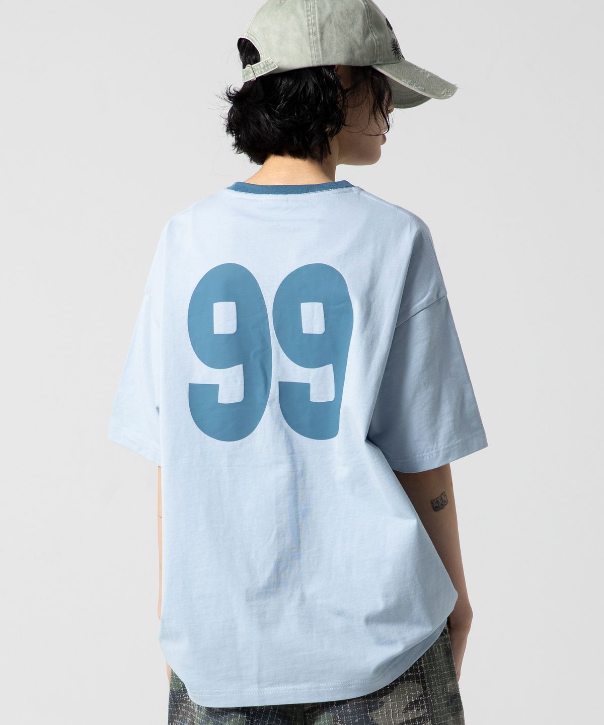 글랙(GLACK) GT124 넘버링 스타 아플리케 티셔츠 (BLUE)
