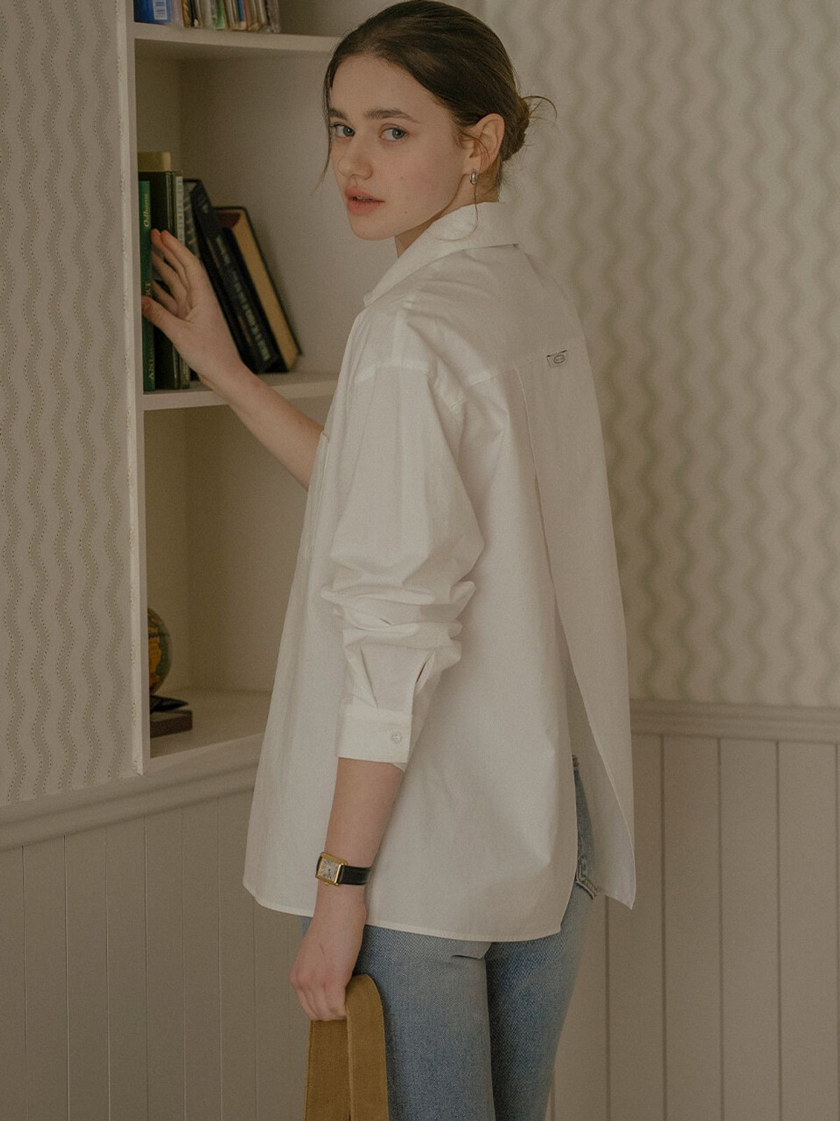 틸아이다이(TILL I DIE) Backslit detail soft cotton shirt_4color