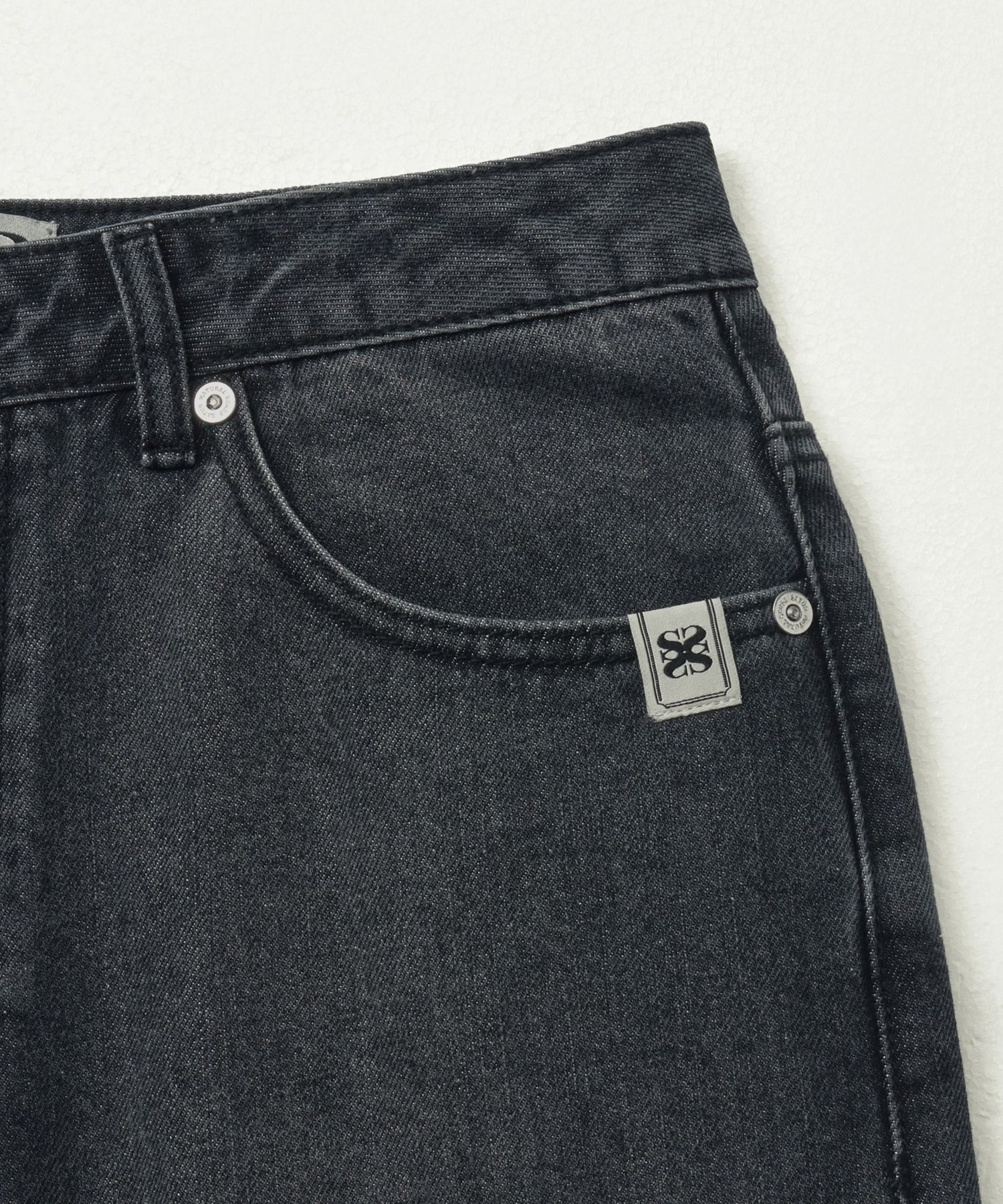 【SATUR】25SS/男女兼用/送料関税込み★ Relaxed Denim Pants ★ MUSINSA | SATUR Relaxed denim pants black
