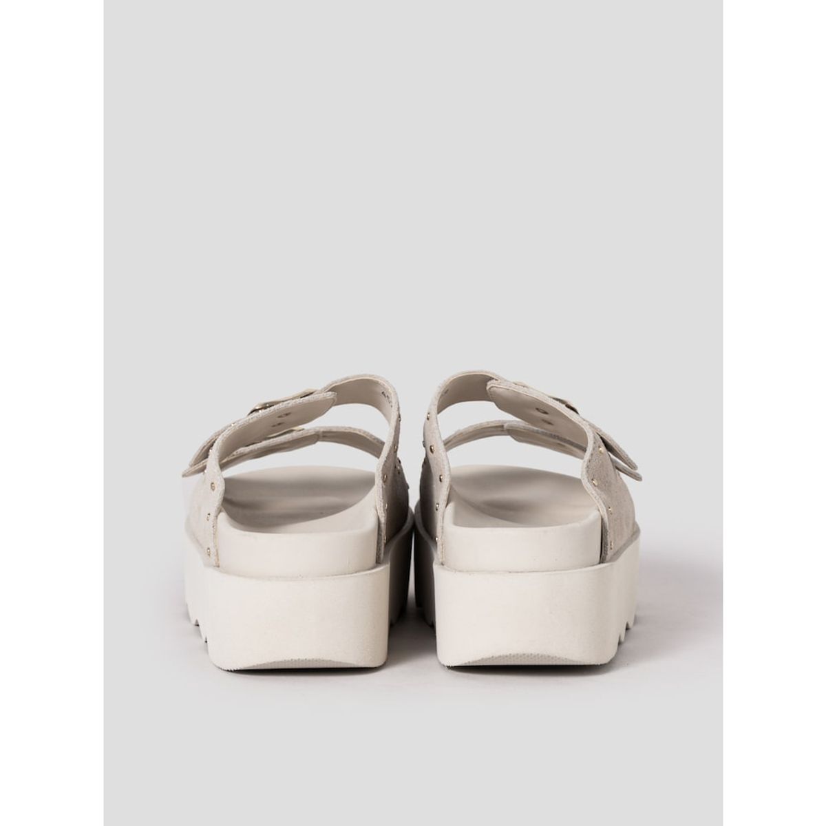 숄(SCHOLL) (WOMEN) 투스트랩 스터드 샌들  브라운 (HH54K2G11D)