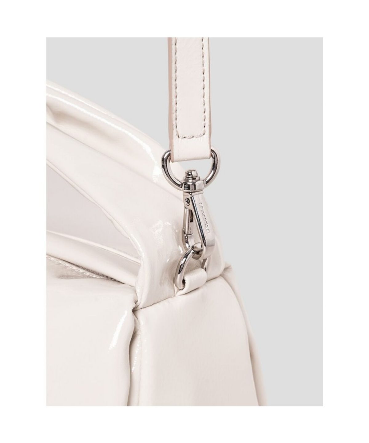 빈폴 액세서리(BEANPOLE ACCESSORY) 윈디 볼륨 토트백 - 아이보리