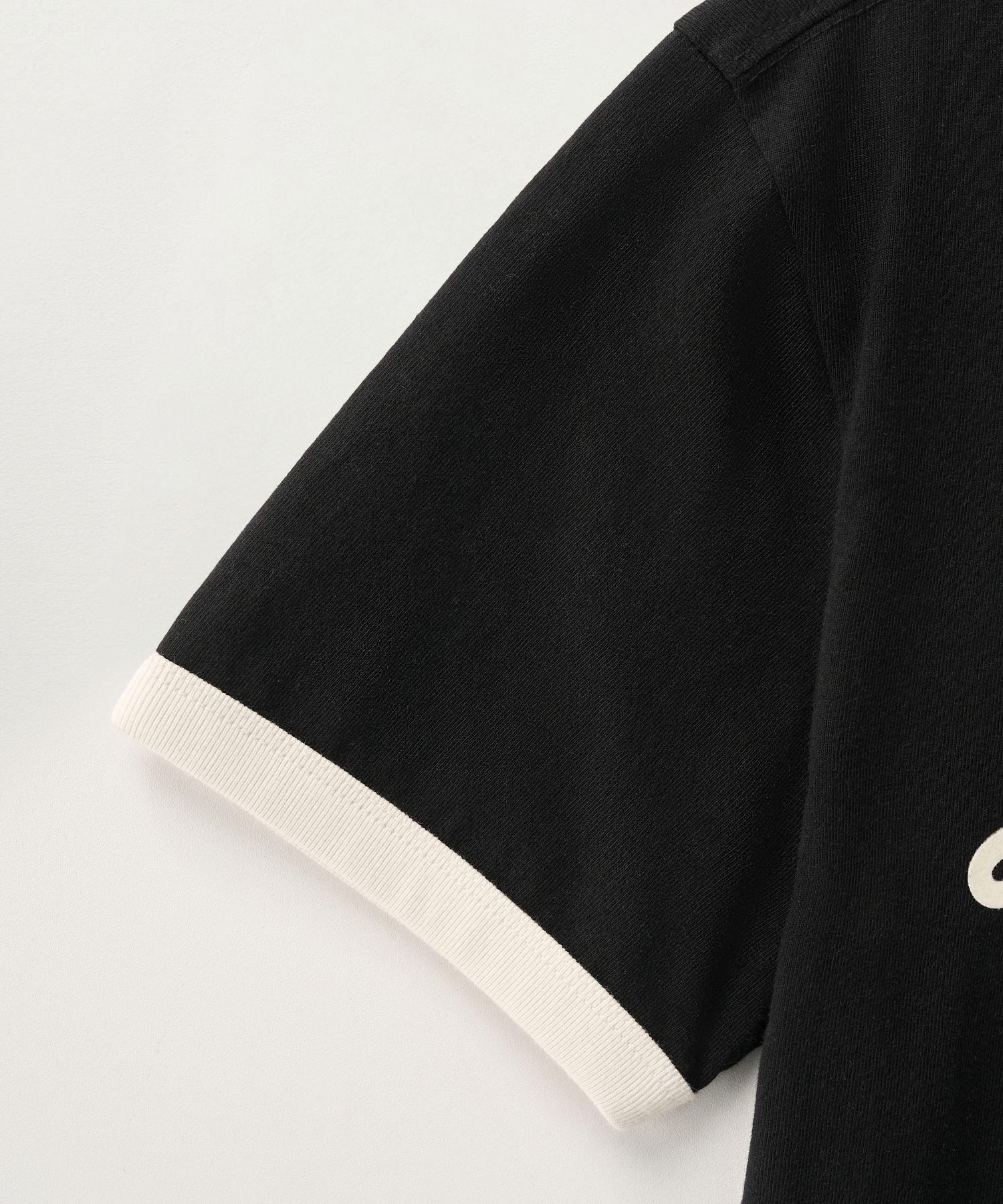 MUSINSA | SATUR (W) Bon Voyage Ringer Short Sleeve T-Shirt Black