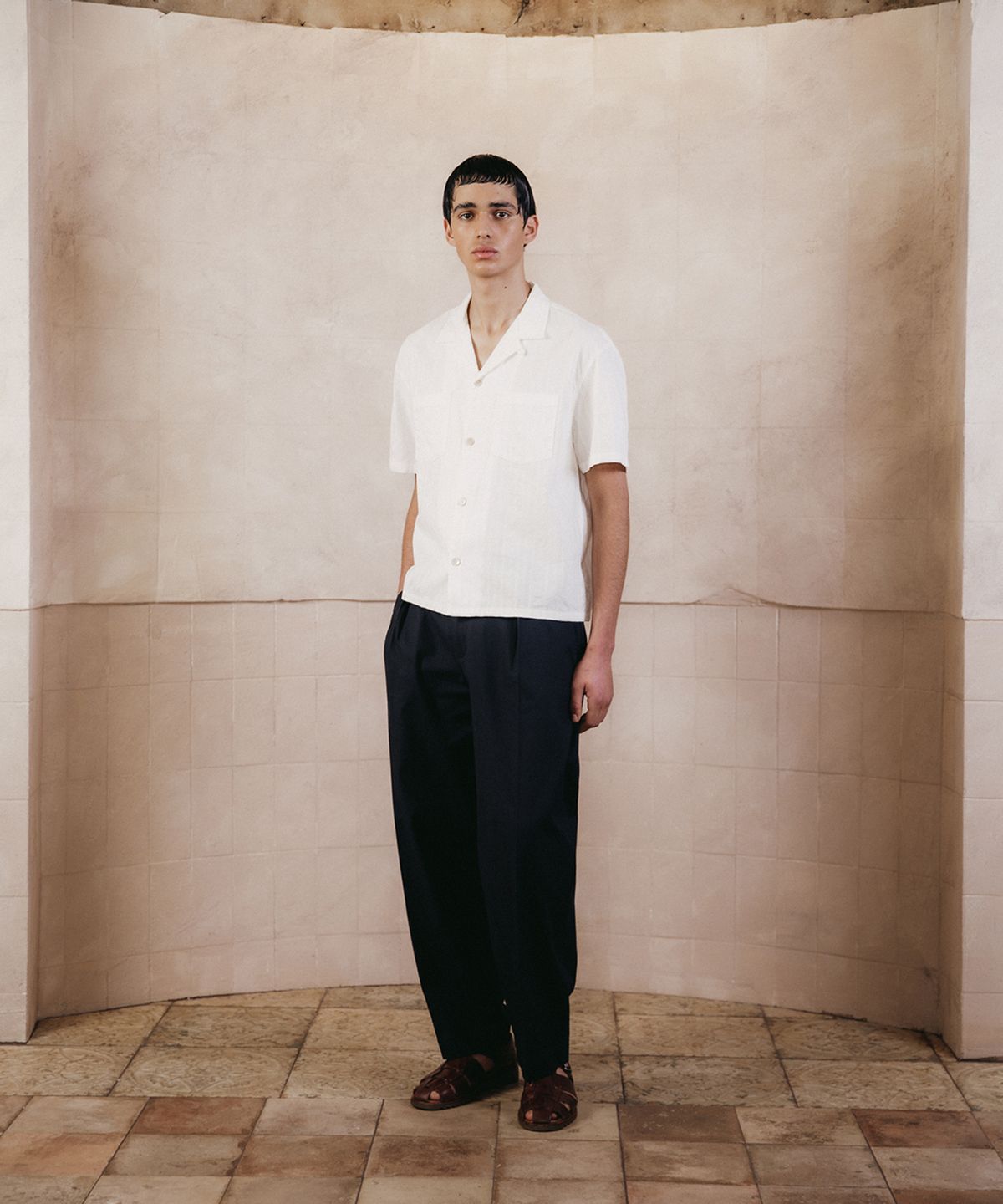 셔터(SHIRTER) FLANDERS ONE PLEATS PANTS (NAVY)