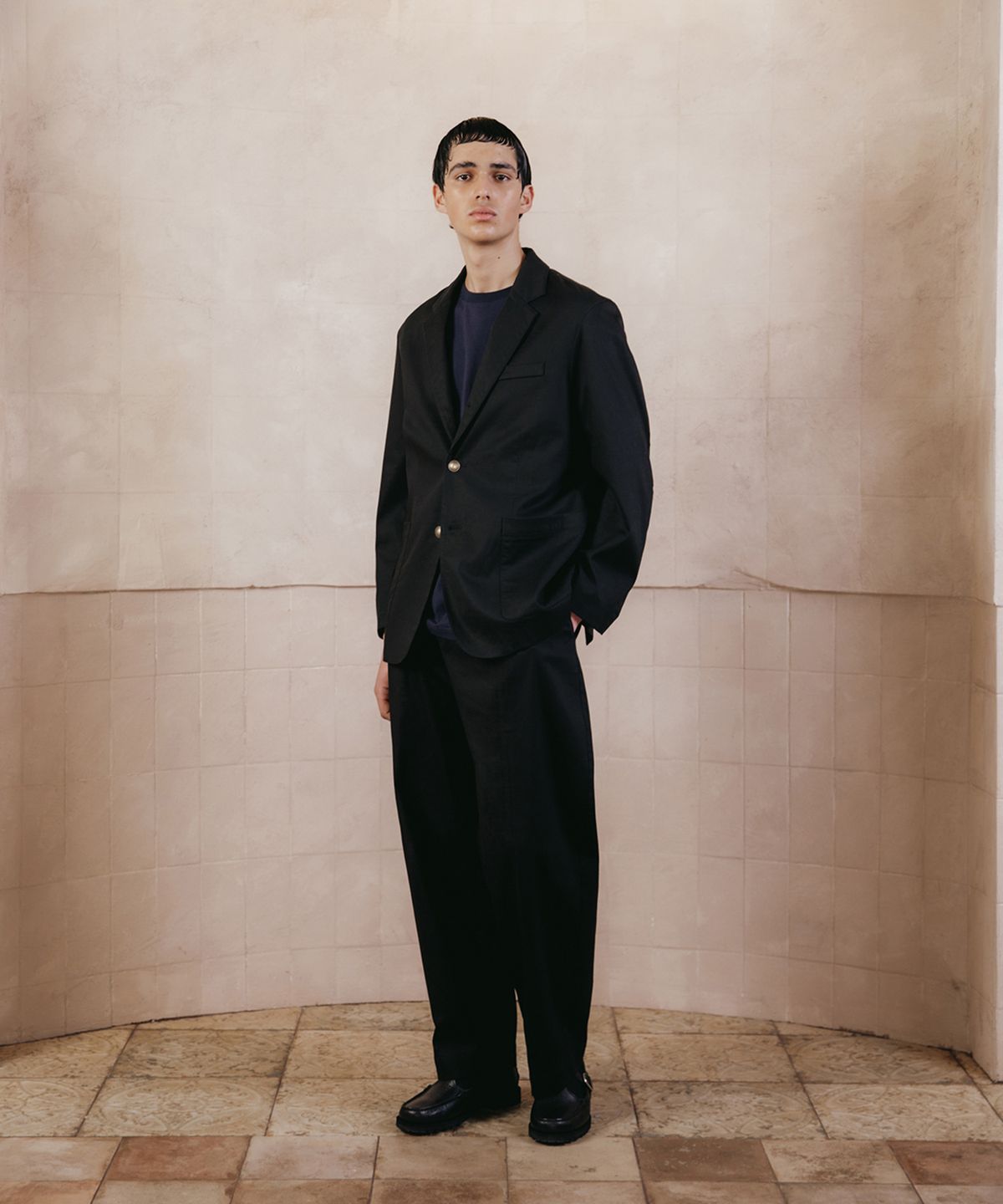 셔터(SHIRTER) FLANDERS ONE PLEATS PANTS (BLACK)