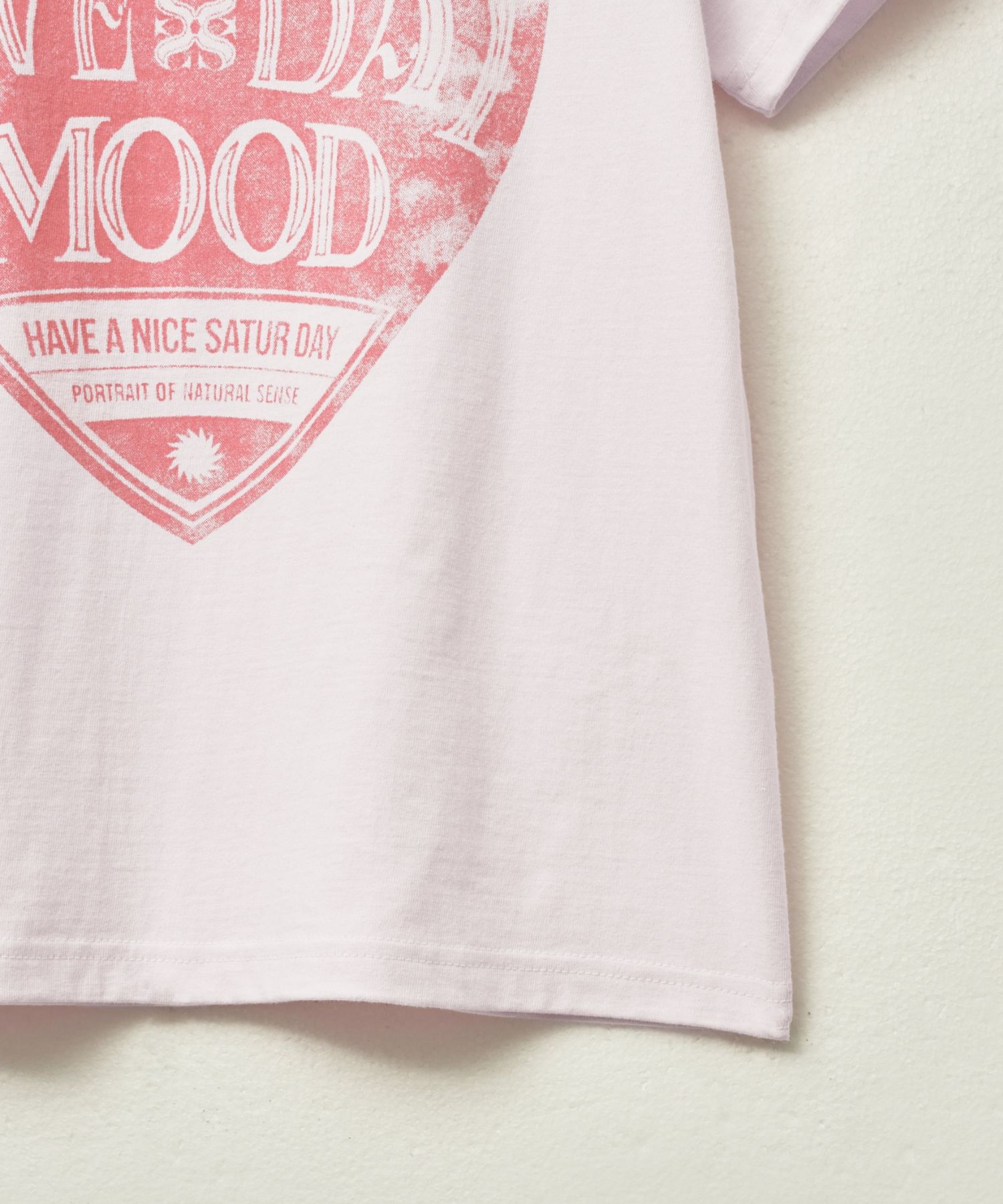 MUSINSA | SATUR (W) Saturday Retro Mood Graphic Short Sleeve