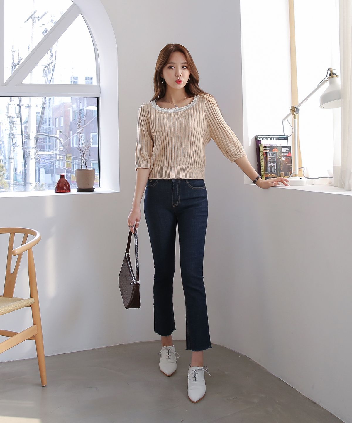 빼빼(BBAEBBAE) 쫀쫀스판 속밴딩 부츠컷 데님팬츠