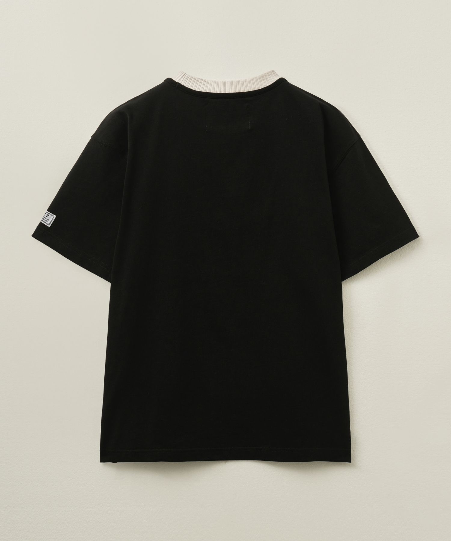 MUSINSA | SATUR Setter Logo Embroidered Voyage Short Sleeve