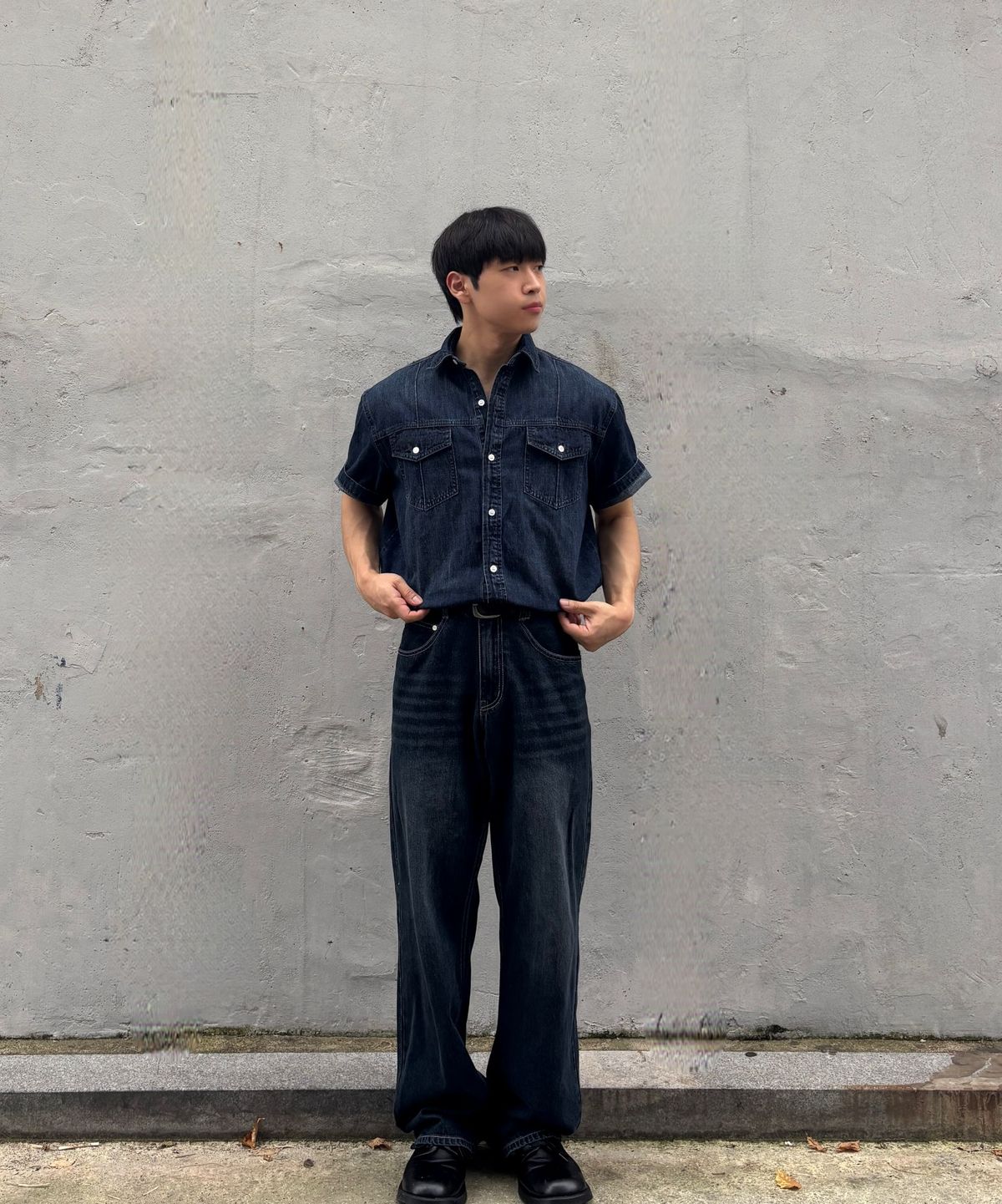 토피(TOFFEE) 핀턱 하프 데님 셔츠 (INDIGO)