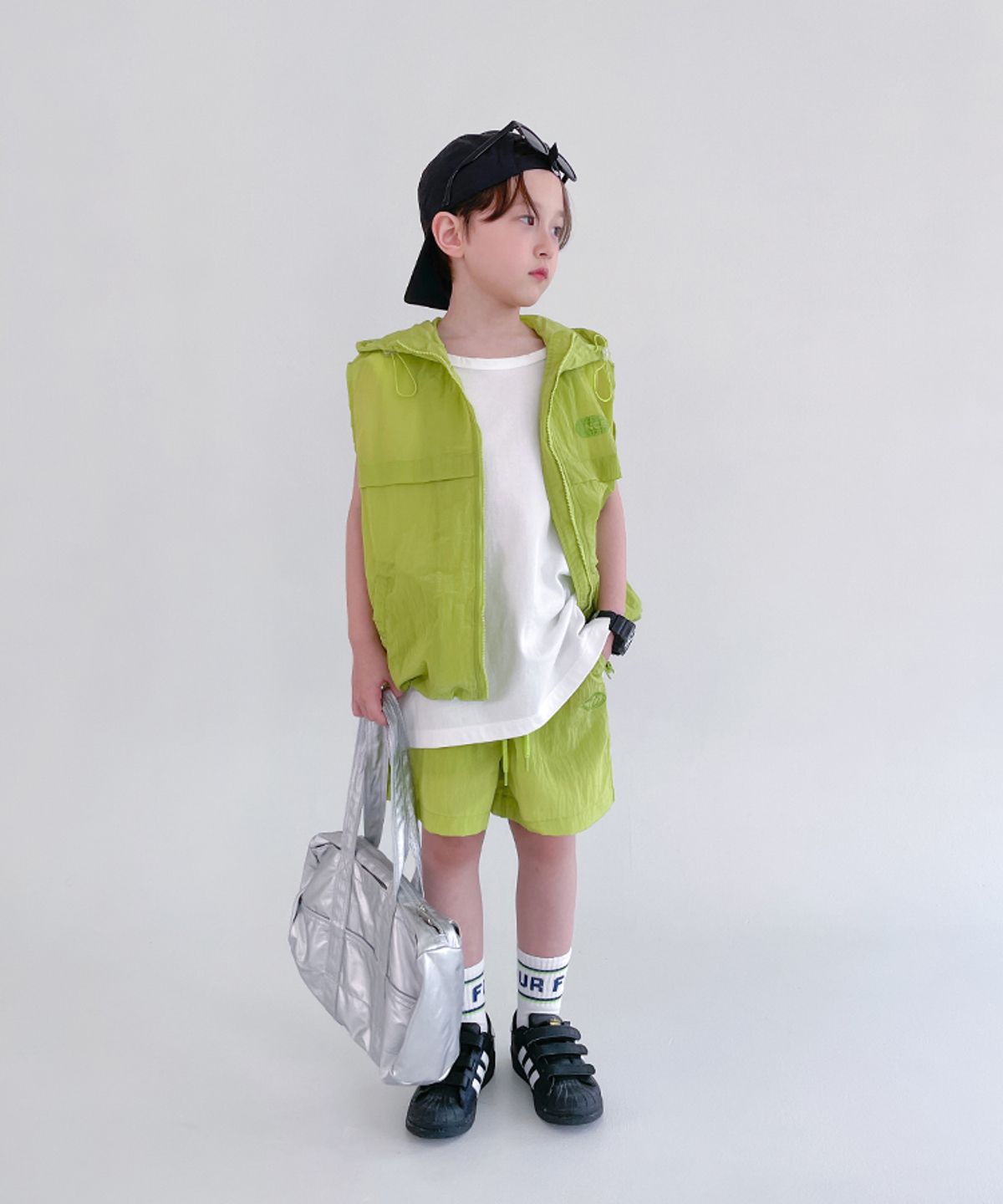 베리클로젯(BERRYCLOSET) 원스 나일론 후드 조끼