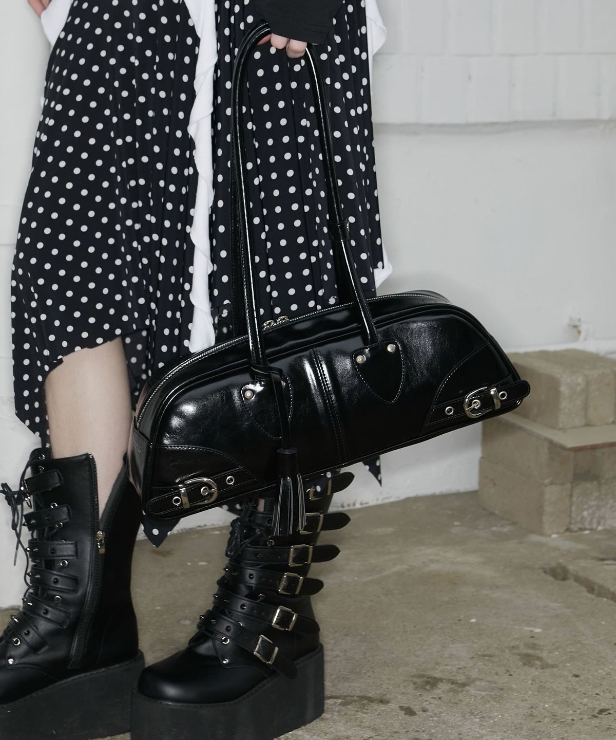 낫노잉(NOTKNOWING) Belted Bohem Bag (BLACK)
