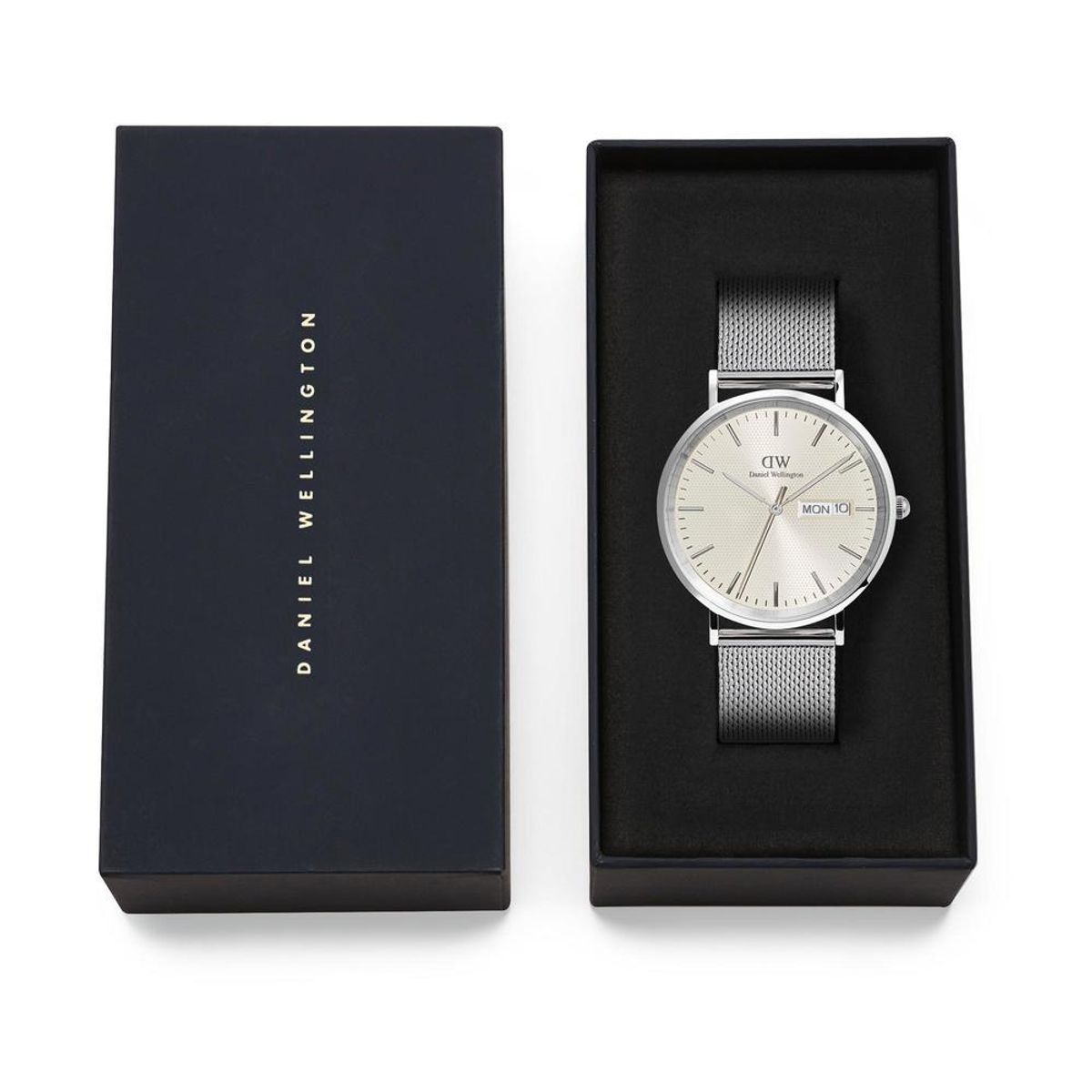 다니엘 웰링턴(DANIEL WELLINGTON) CLASSIC DAY DISPLAY CHAMPAGNE 데이데이트 남자시계