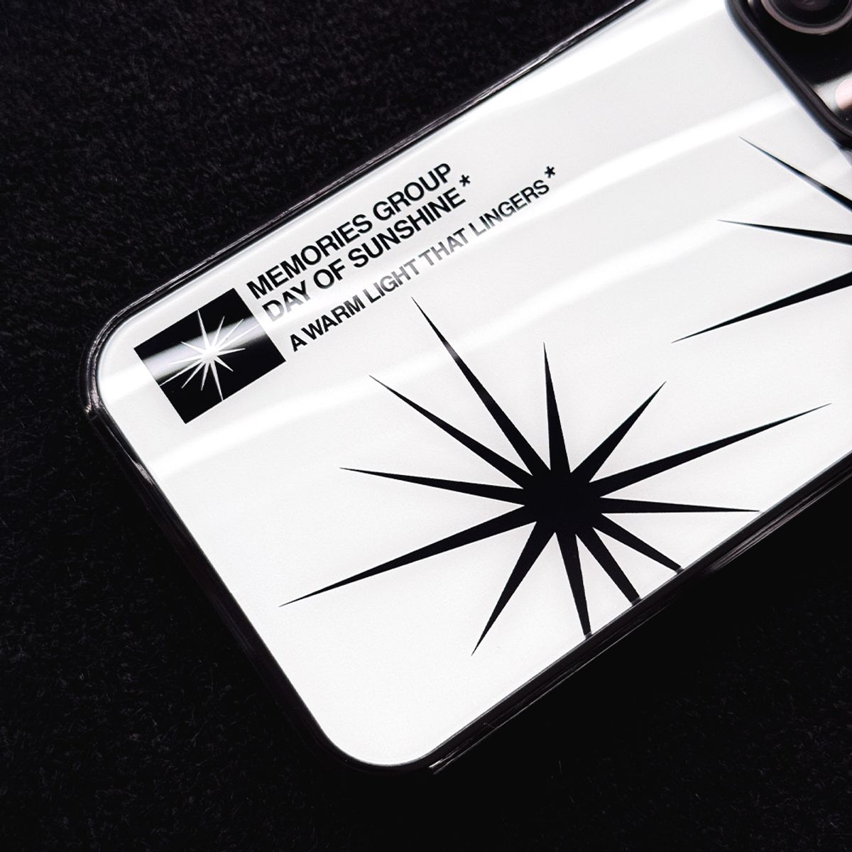 메모리즈바운더리(MEMORIESBOUNDARY) Radiant Days Graphic Phone Case(Glass_WH)/(MagSafe)