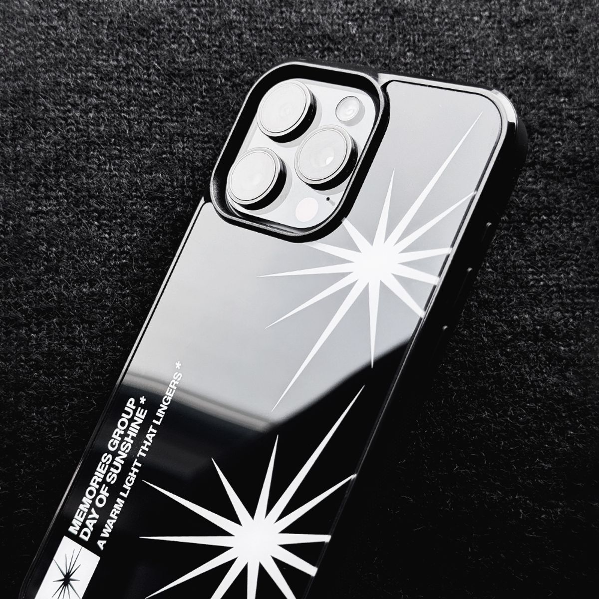 메모리즈바운더리(MEMORIESBOUNDARY) Radiant Days Graphic Phone Case(Glass_BK)/(MagSafe)