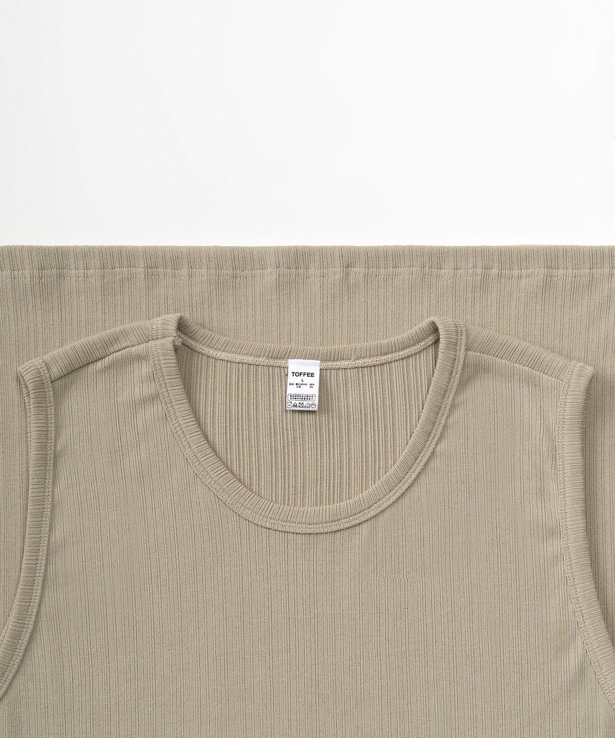 토피(TOFFEE) 크로셰 슬리브리스 (BEIGE)