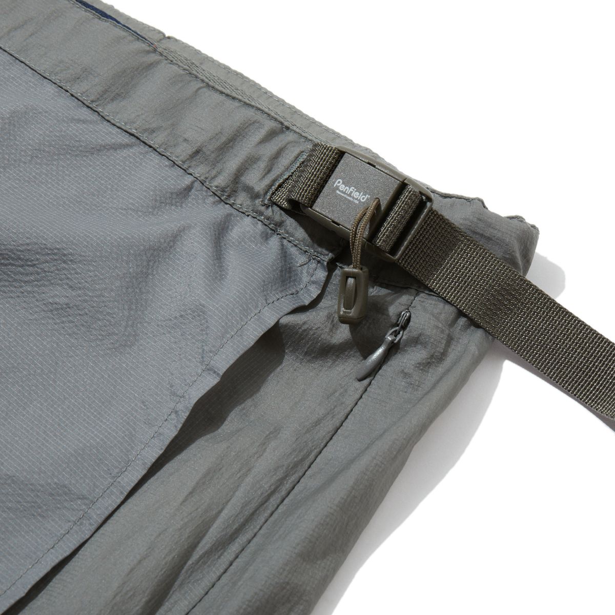펜필드(PENFIELD) 패커블 나일론 카고 랩스커트 그레이_FR2WS70U