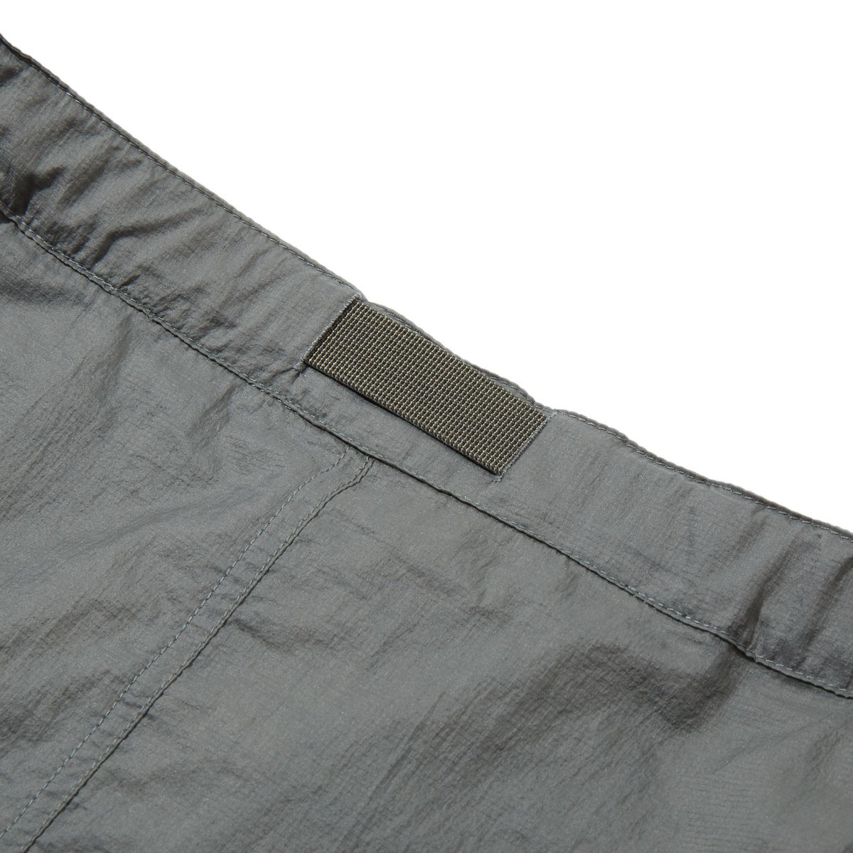 펜필드(PENFIELD) 패커블 나일론 카고 랩스커트 그레이_FR2WS70U