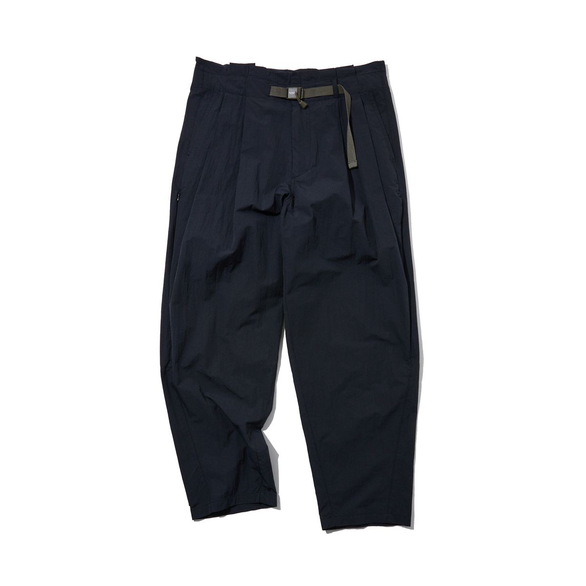 펜필드(PENFIELD) CN 하이웨이스트 투턱 벌룬팬츠 블랙_FR2WP52U
