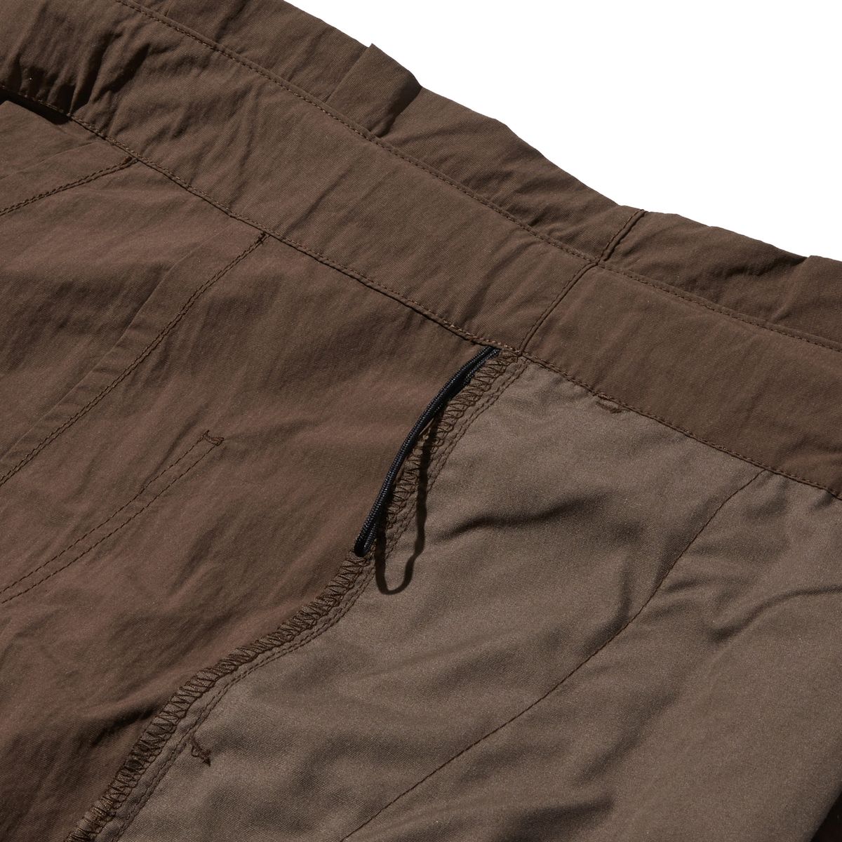 펜필드(PENFIELD) CN 하이웨이스트 투턱 벌룬팬츠 브라운_FR2WP51U
