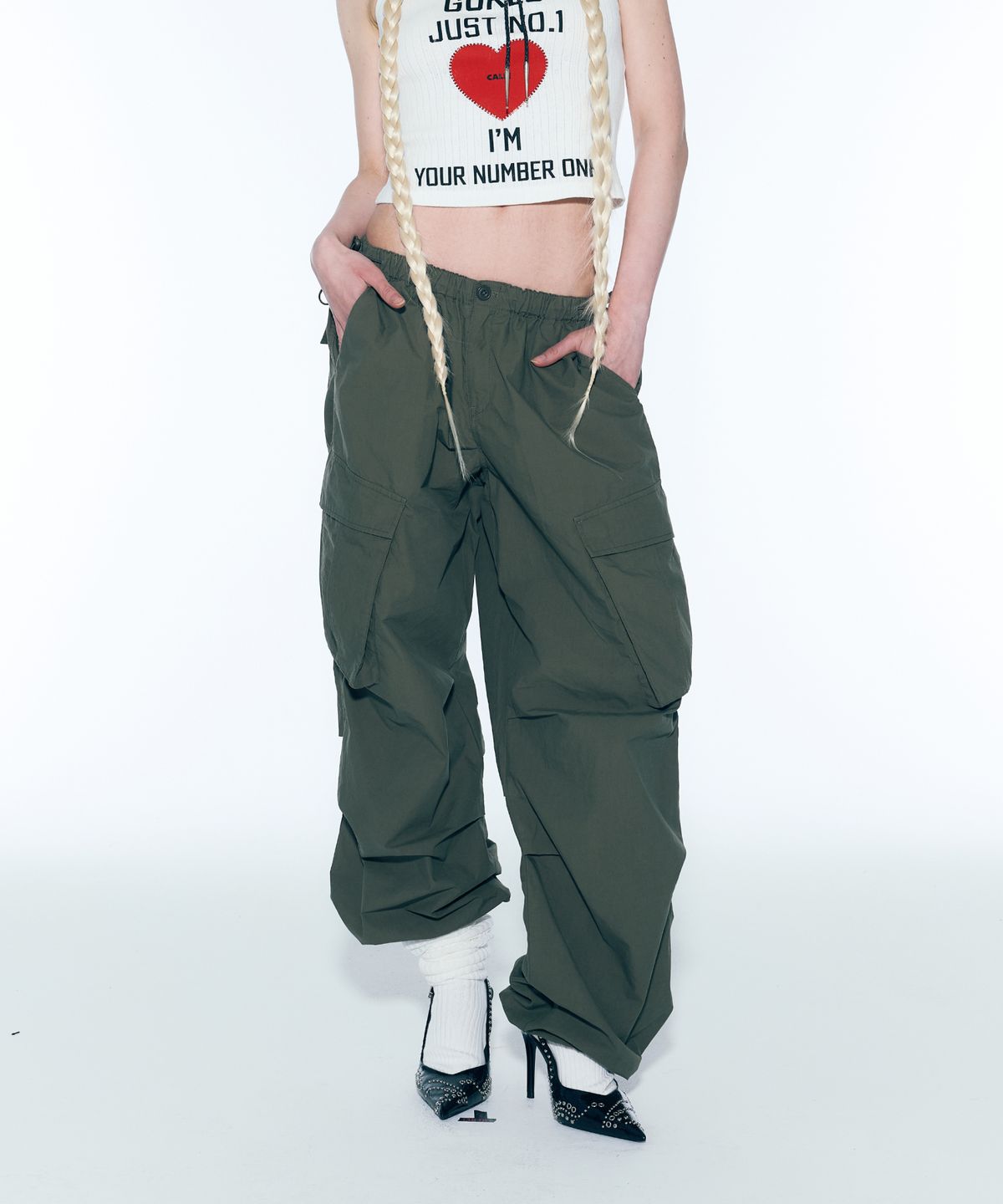 에즈이프 캘리(ASIF CALIE) PARACHUTE CARGO PANTS DEEP KHAKI