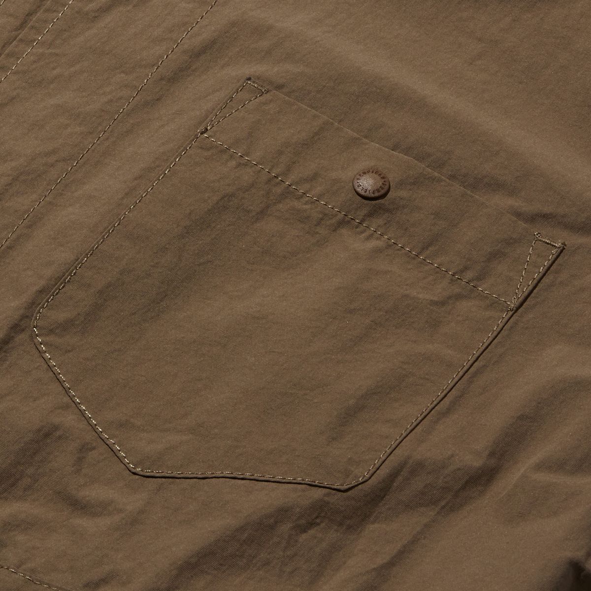 펜필드(PENFIELD) CN 오픈 카라 하프 셔츠 원피스 베이지_FR2WS50F