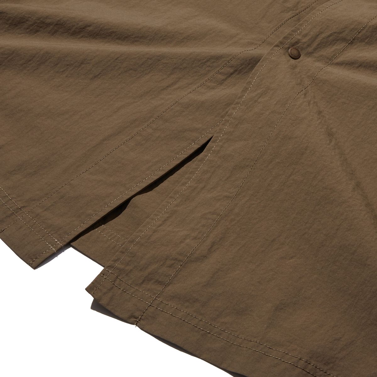 펜필드(PENFIELD) CN 오픈 카라 하프 셔츠 원피스 베이지_FR2WS50F
