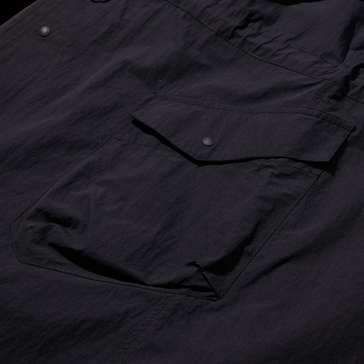 펜필드(PENFIELD) CN 오픈 카라 하프 셔츠 원피스 블랙_FR2WS51F