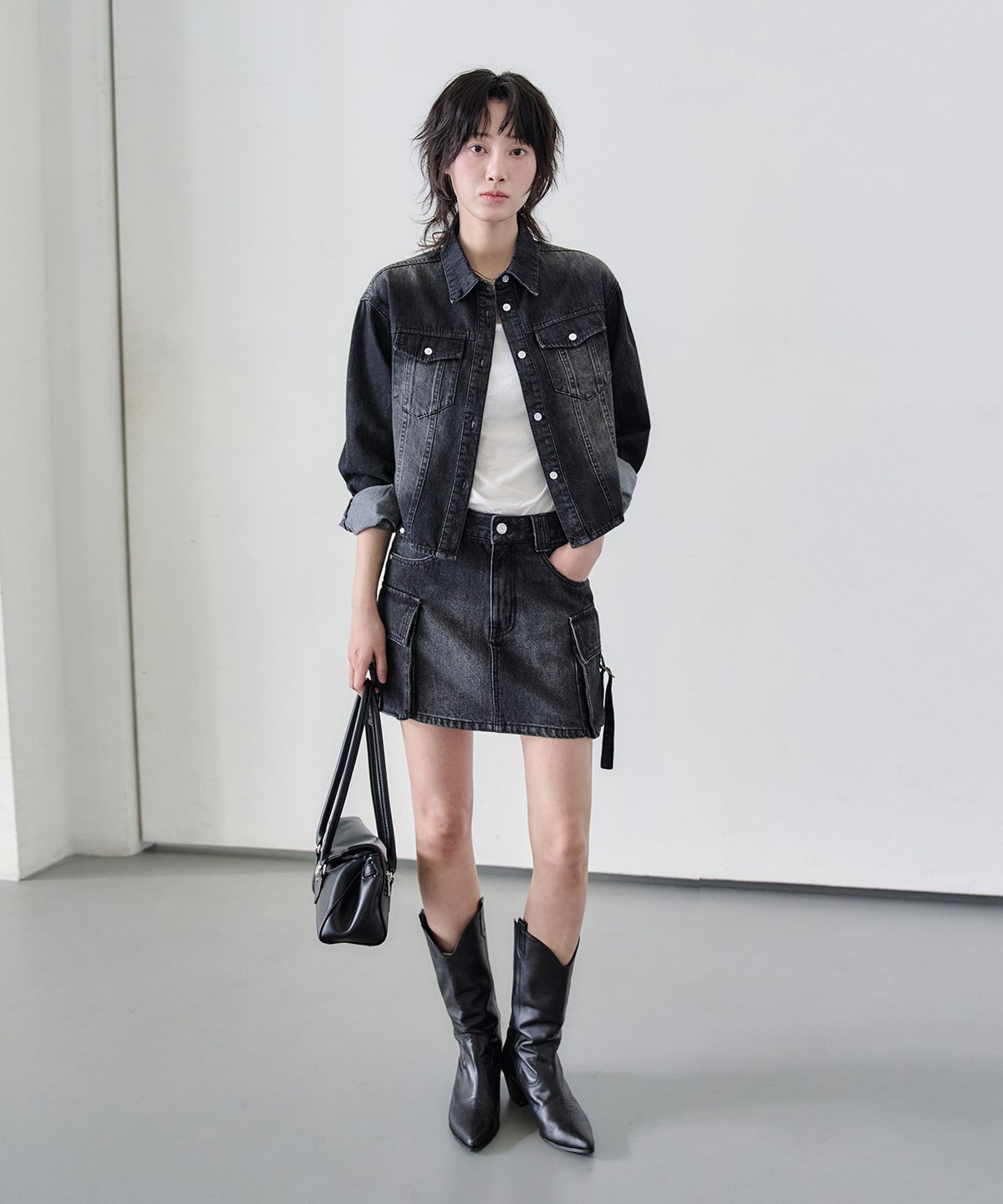 데케트 우먼(DECET WOMEN) Cropped Denim Shirts DCWSH001BlackA
